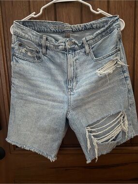 American Eagle Outfitters Light Wash Distressed Denim Shorts
